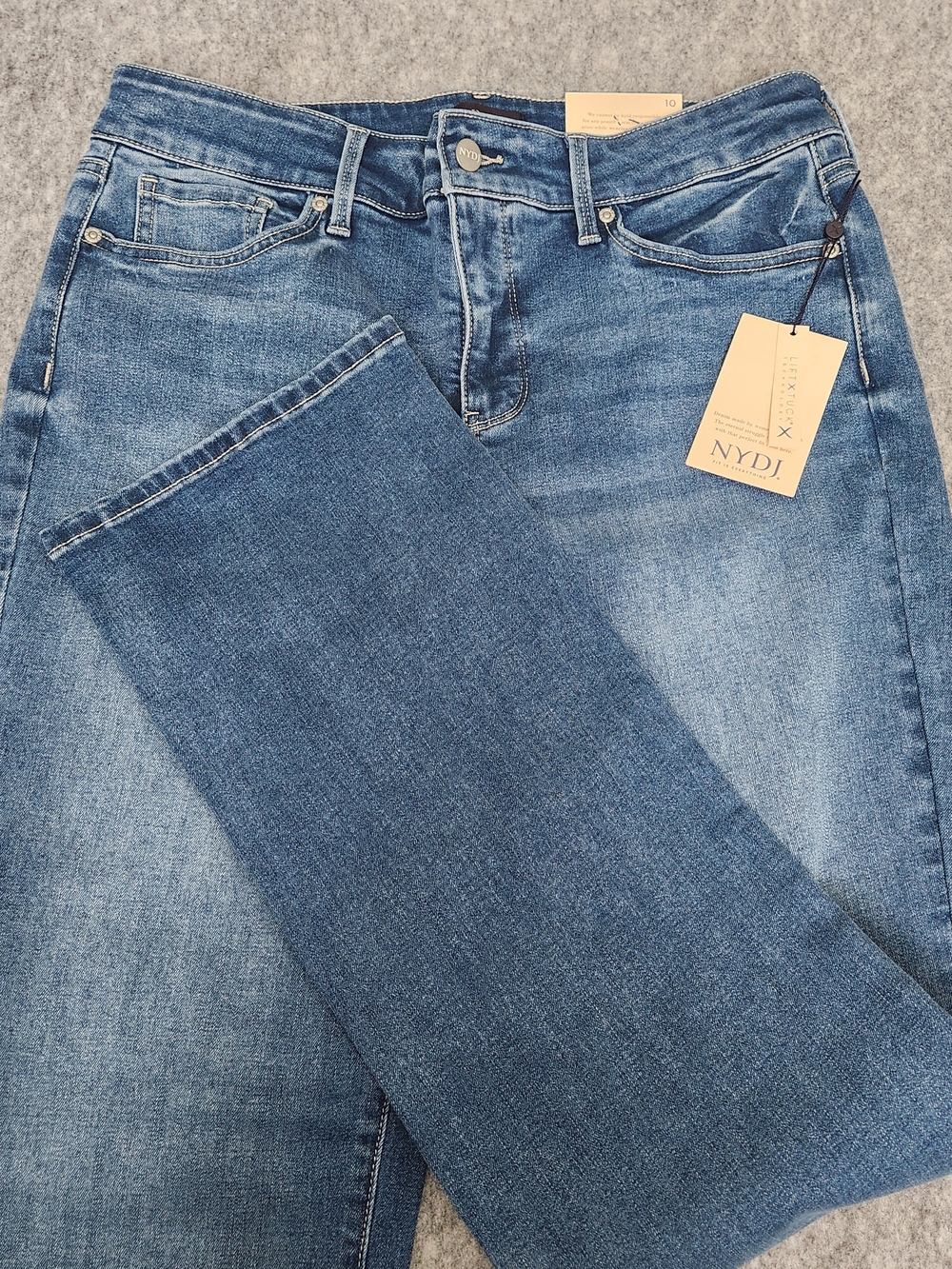 NWT NYDJ Marilyn Straight Jeans Women 10 Blue Lift Tuck Stretch Denim Comfort